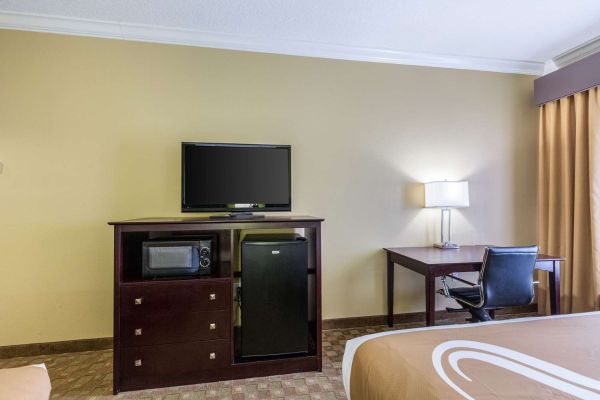 Quality Inn Leesville (Sandy Hill)